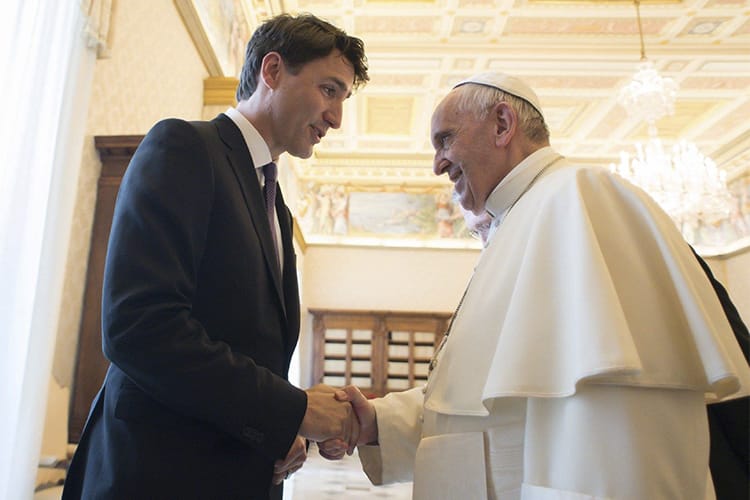 El Papa Francisco y Justin Trudeau se reúnen en el Vaticano; hablan migración y minorías religiosas
