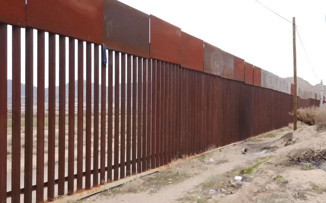 Parte del muro fronterizo
