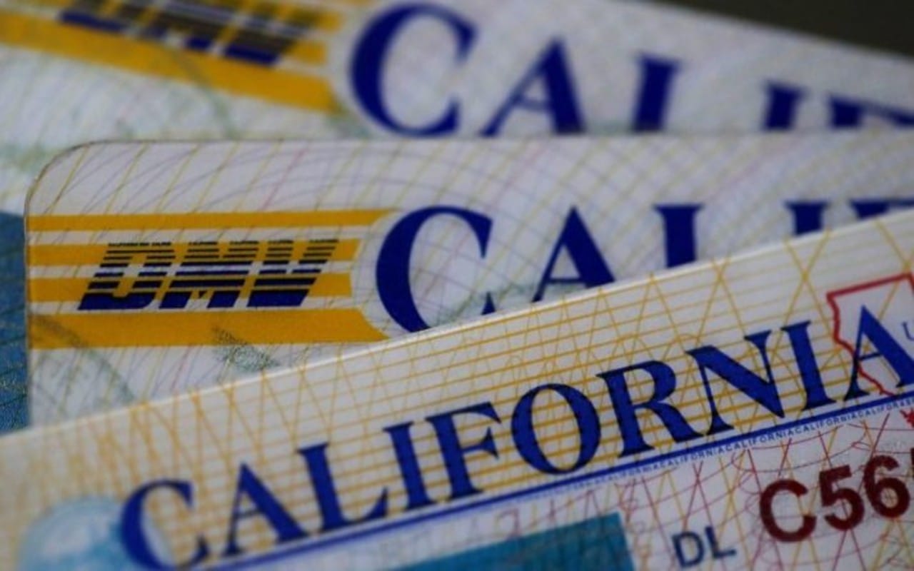 DMV de California extiende duración de licencias vencidas en 2020